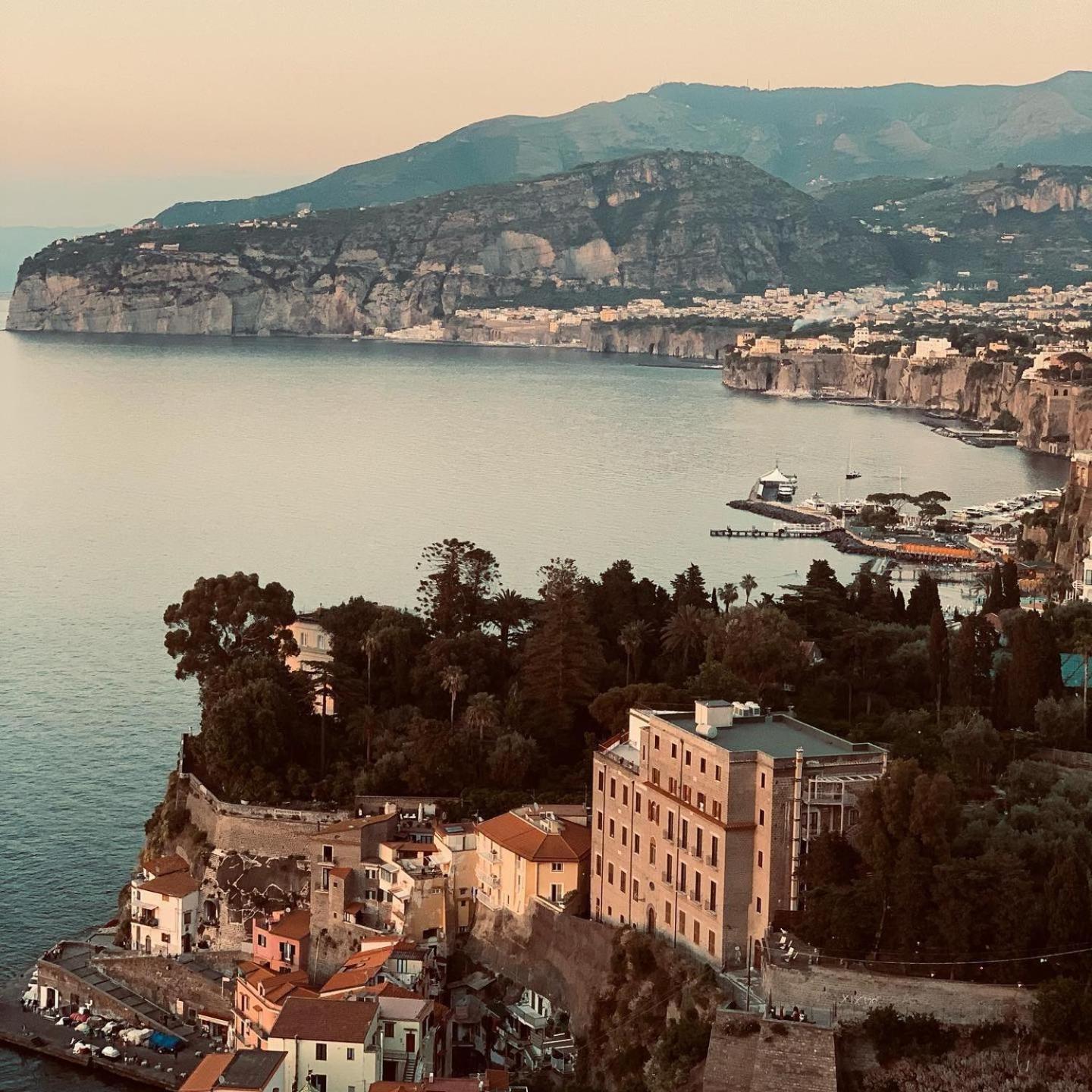 Hotel Spicy Sorrento Exterior photo